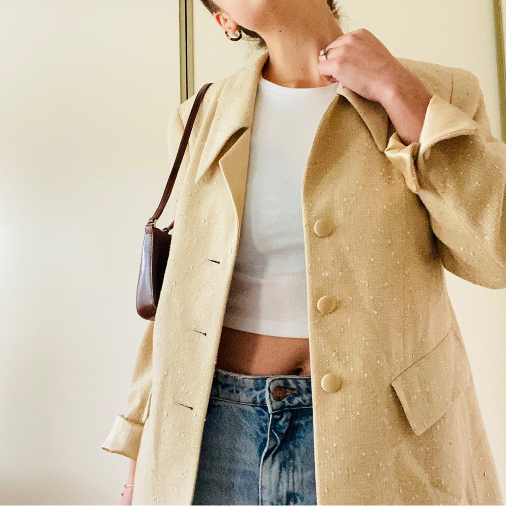 Vintage Louis Feraud beige gold blazer neutral oversized long modern classic 8